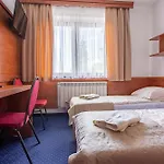 Couette-café Jedrol - Jacuzzi & Basen Zakopane