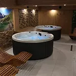Couette-café Jedrol - Jacuzzi & Basen Zakopane