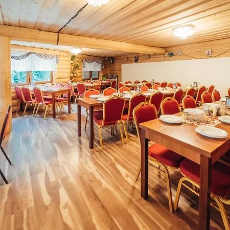 Jedrol - Jacuzzi & Basen Panzió