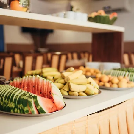 Couette-café Jedrol - Jacuzzi & Basen