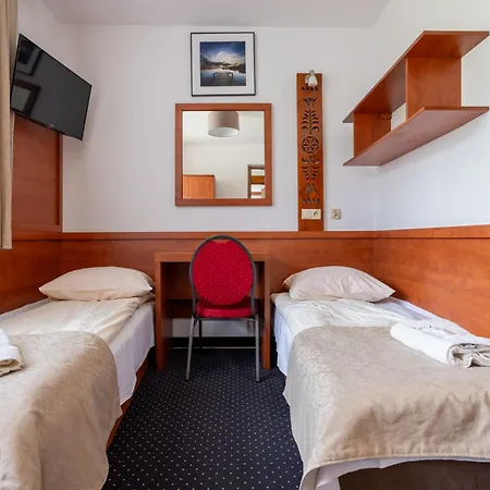 Panzió Jedrol - Jacuzzi & Basen Poronin