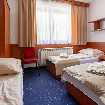 Couette-café Jedrol - Jacuzzi & Basen Zakopane